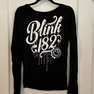 Women's XL Long Sleeve Blink-182 Tee